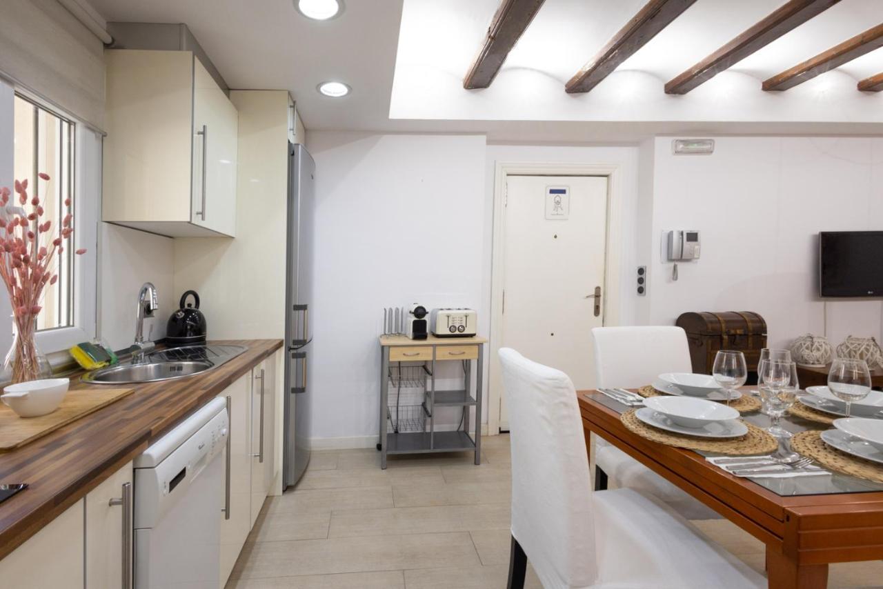 Florit Flats - The Old Town Apartment Valenza Esterno foto