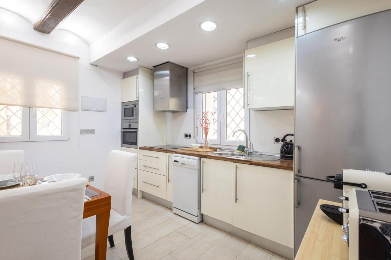 Florit Flats - The Old Town Apartment Valenza Esterno foto